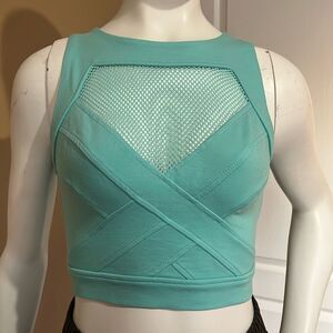 Guess crop top /SizeS